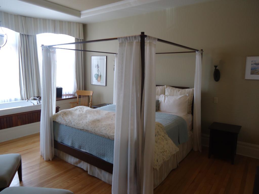 Maison Tait House Otel Shediac Dış mekan fotoğraf