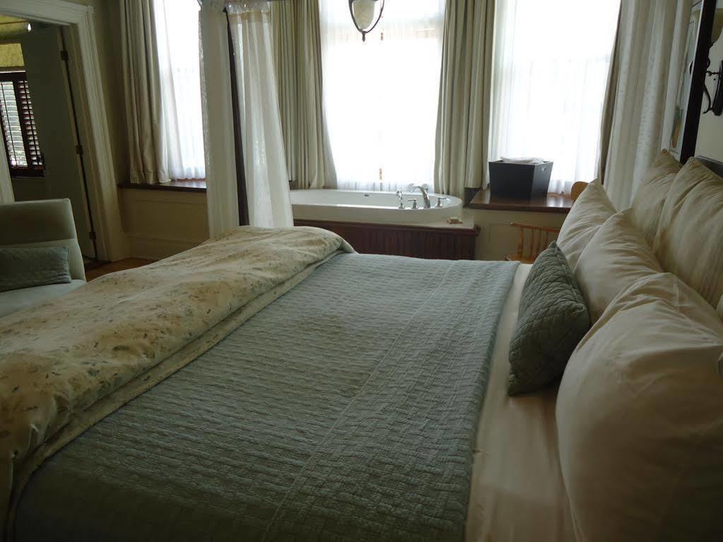Maison Tait House Otel Shediac Dış mekan fotoğraf