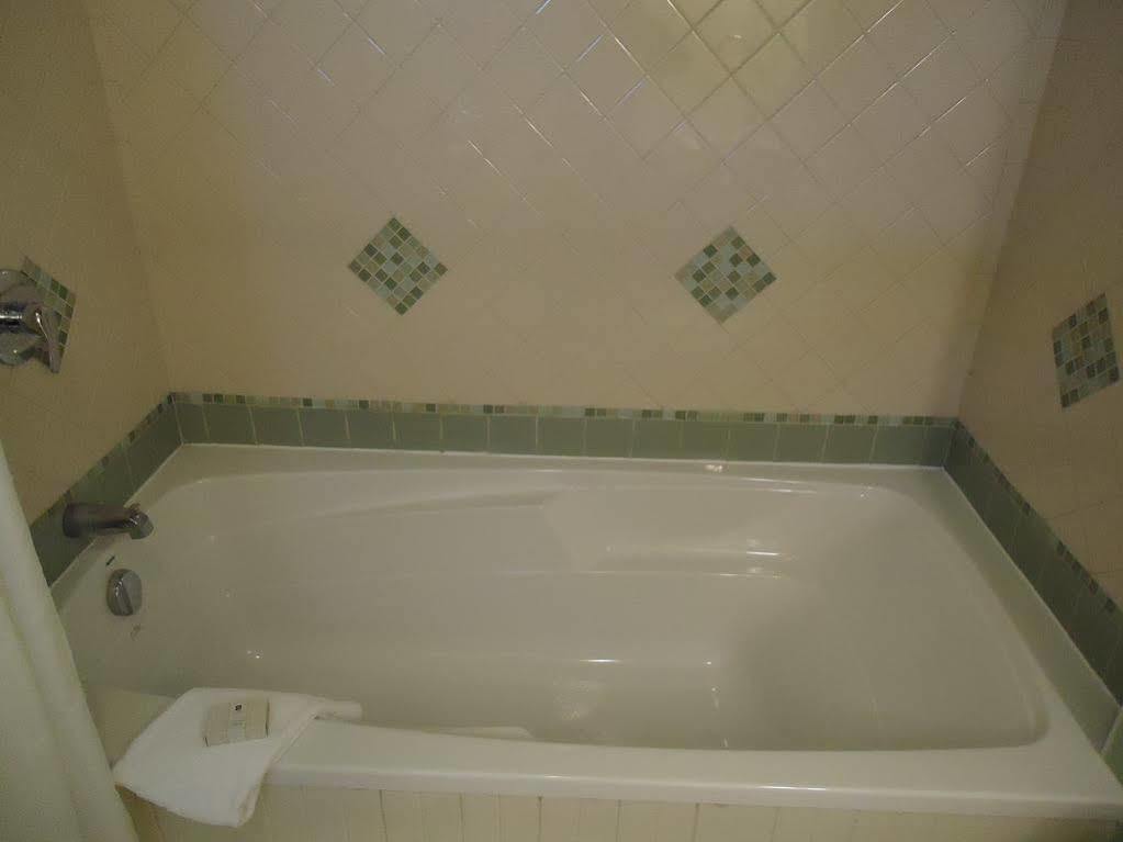 Maison Tait House Otel Shediac Dış mekan fotoğraf